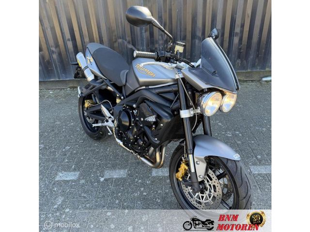 triumph - street-triple