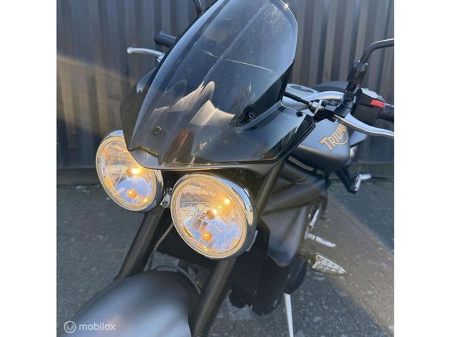 triumph - street-triple