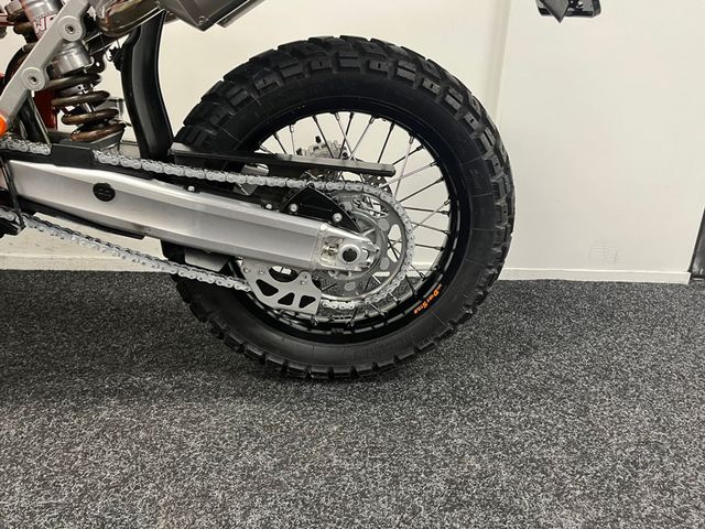 ktm - 950-super-enduro-r