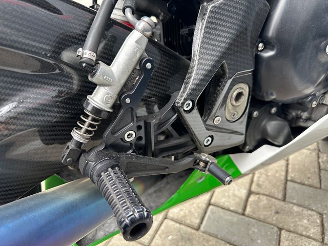 bmw - s-1000-rr