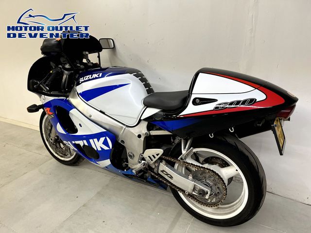 suzuki - gsx-r-600