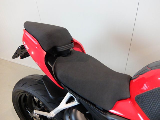 ducati - streetfighter-v4s