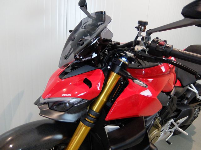 ducati - streetfighter-v4s