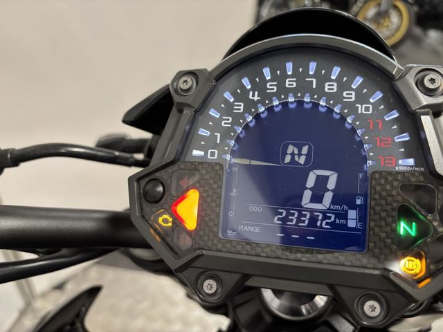 kawasaki - z900