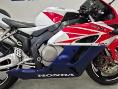 Honda CBR 1000 RR Fireblade 2004 occasion – foto 7 van 24