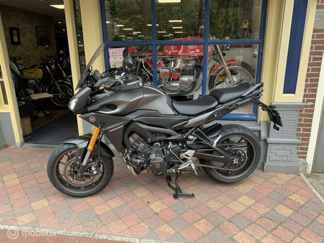 yamaha - tracer-900-abs