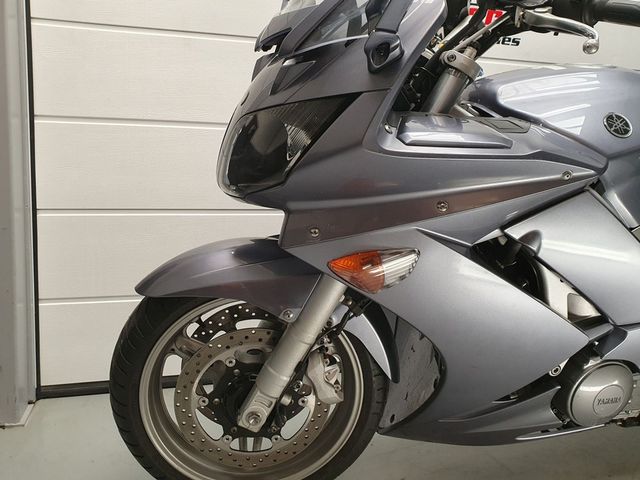 yamaha - fjr-1300