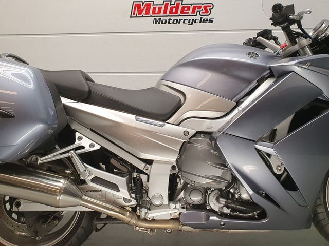 yamaha - fjr-1300