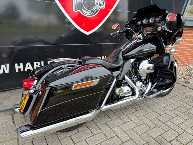 harley-davidson - electra-glide-ultra-limited-flhtk
