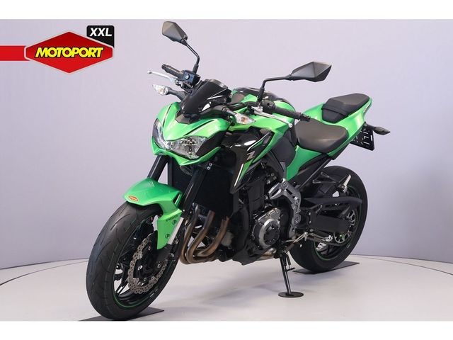 kawasaki - z900