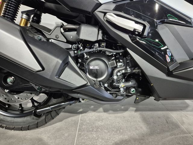 honda - adv-350