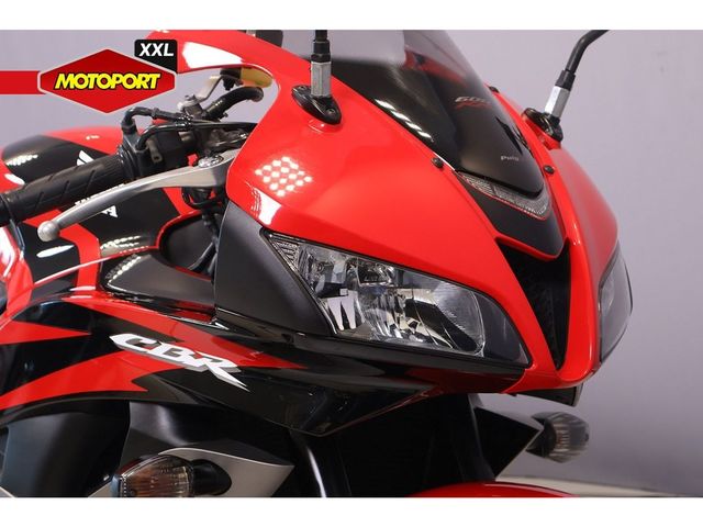 honda - cbr-600-rr