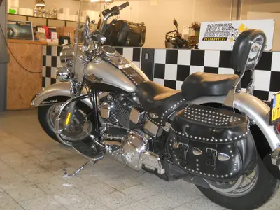 HARLEY-DAVIDSON HERITAGE SOFTAIL CLASSIC FLSTC – foto 2