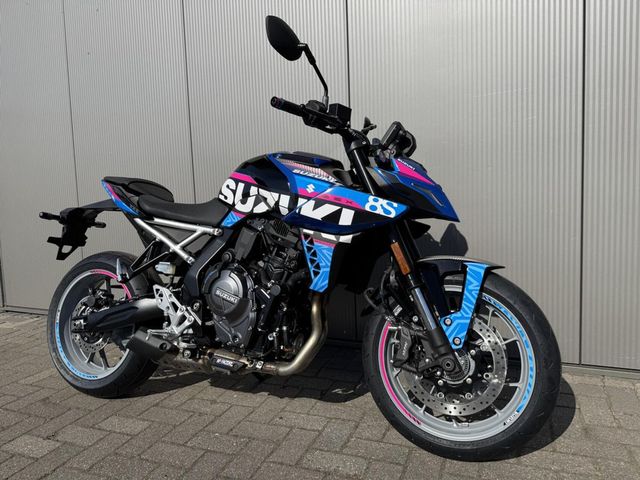 suzuki - gsx-8s
