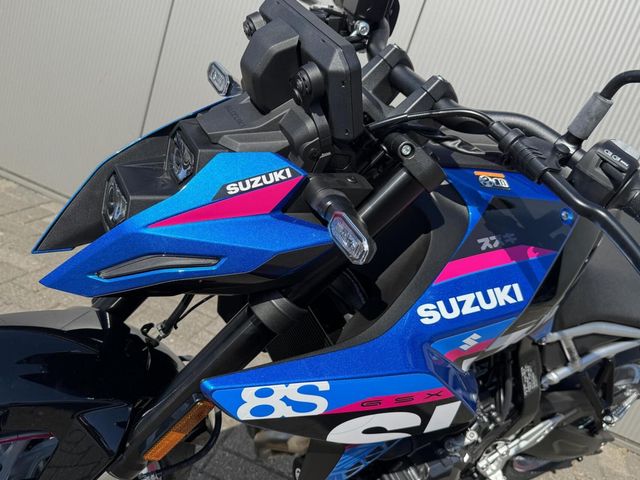suzuki - gsx-8s