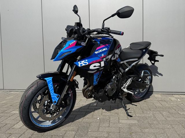 suzuki - gsx-8s