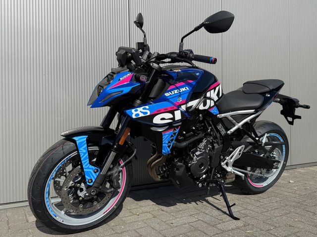 suzuki - gsx-8s