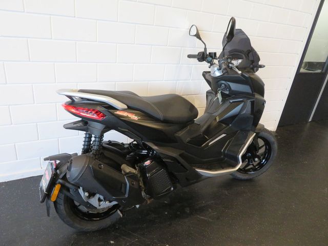 aprilia - sr-gt-sport-125