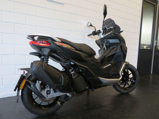 aprilia - sr-gt-sport-125