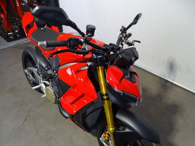 ducati - streetfighter-v4s