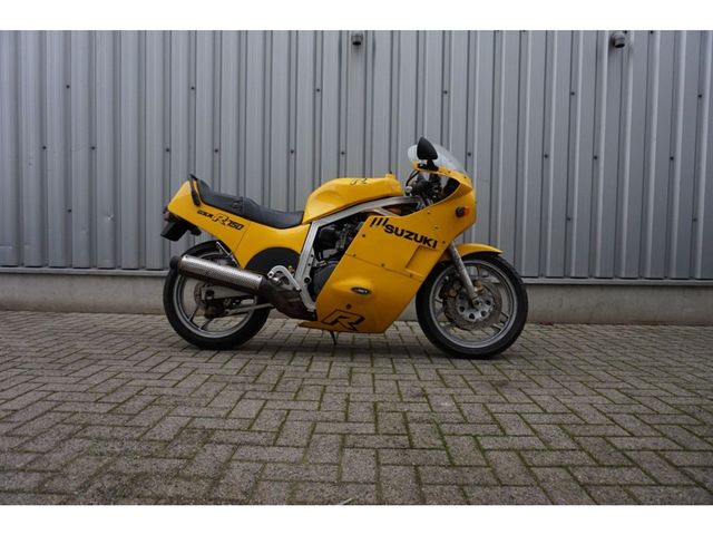 suzuki - gsx-r-750