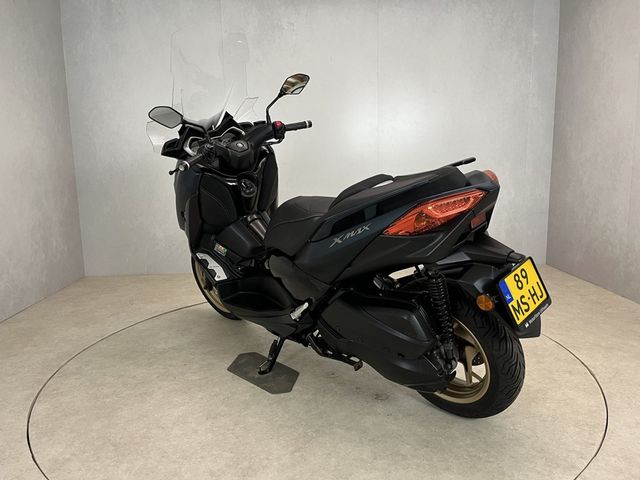 yamaha - x-max-300-abs