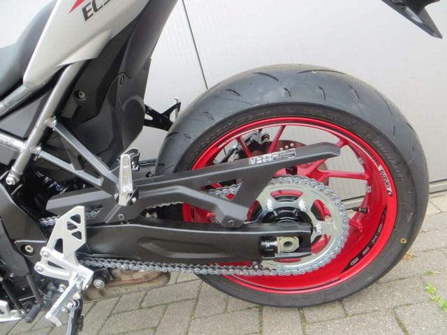 suzuki - gsx-8r