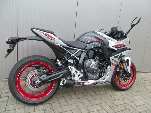 suzuki - gsx-8r