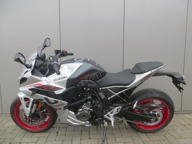 suzuki - gsx-8r