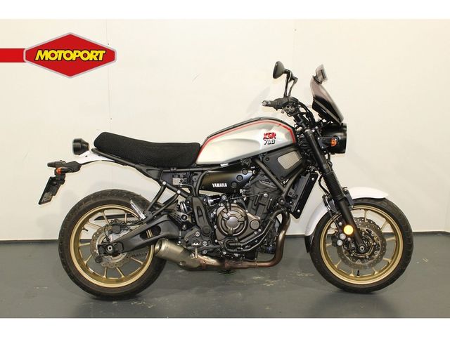 yamaha - xsr-700-xtribute