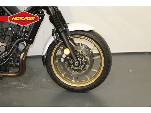 yamaha - xsr-700-xtribute