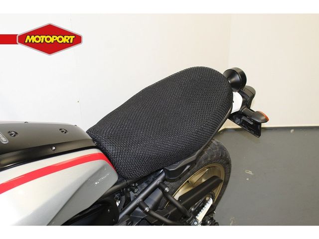 yamaha - xsr-700-xtribute