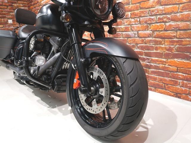 harley-davidson - street-glide-special-flhxs