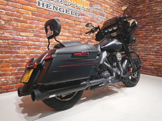 harley-davidson - street-glide-special-flhxs