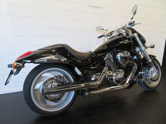 suzuki - m-1800-r-intruder