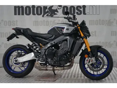 YAMAHA MT 09 – foto 2