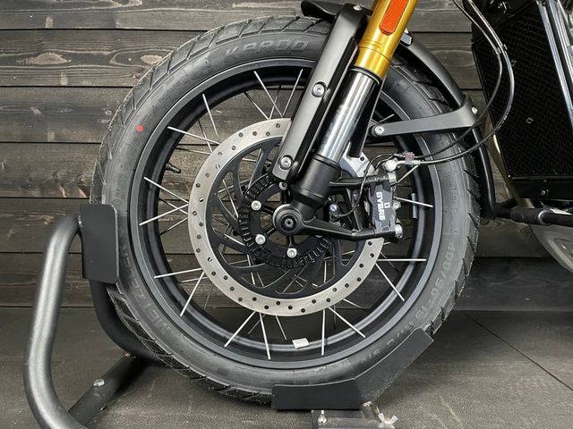 triumph - scrambler-400-xc