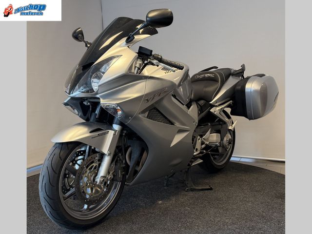 honda - vfr-800