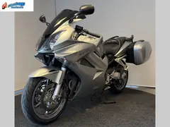 Honda VFR 800 2004 occasion – foto 3 van 8