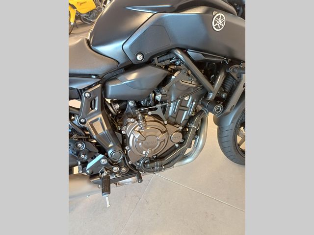 yamaha - mt-07-abs