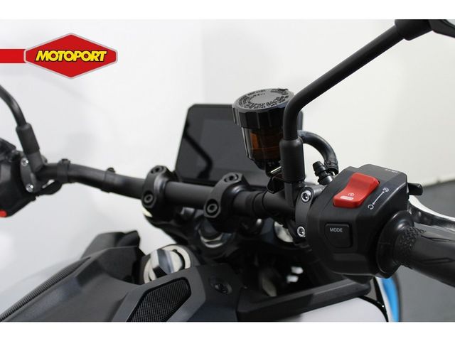 yamaha - mt-09-y-amt