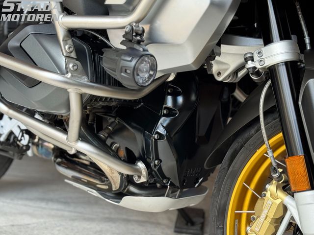 bmw - r-1250-gs-adventure