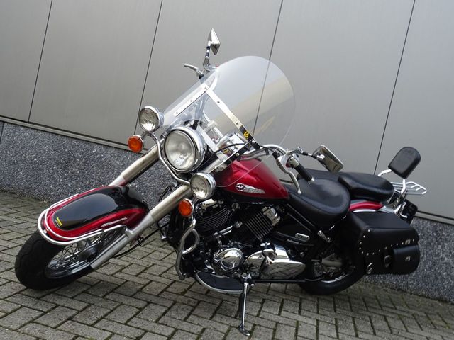 yamaha - xvs-650-a-dragstar-classic