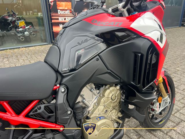 ducati - multistrada-v4-s-pikes-peak