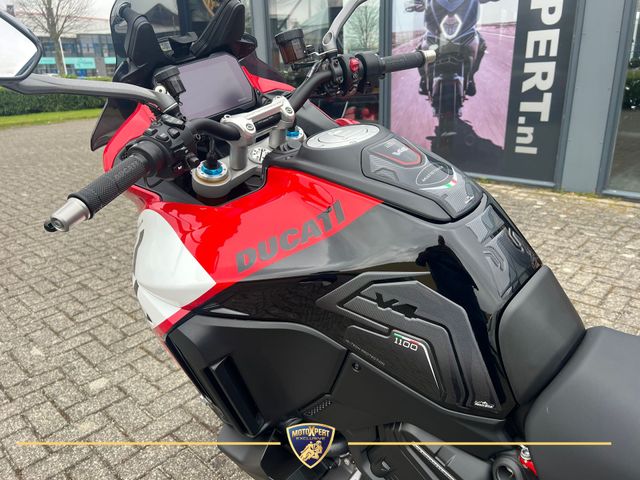 ducati - multistrada-v4-s-pikes-peak