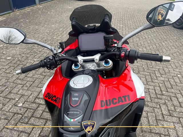 ducati - multistrada-v4-s-pikes-peak