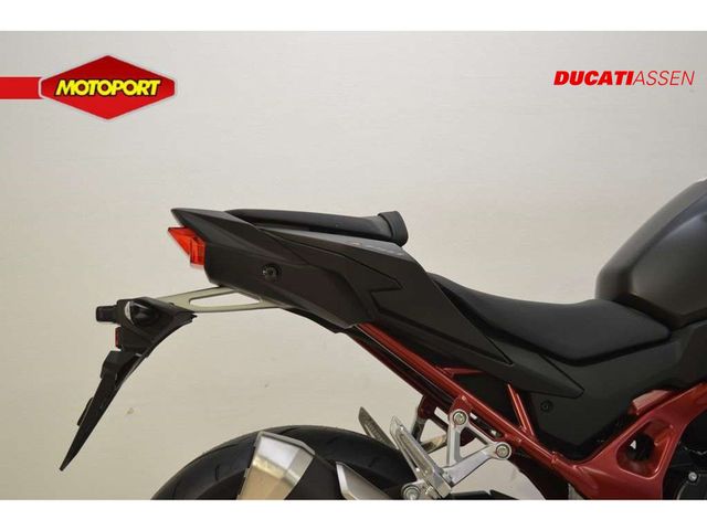 honda - cb-750-hornet