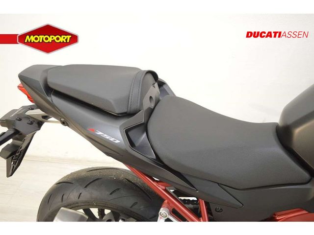 honda - cb-750-hornet