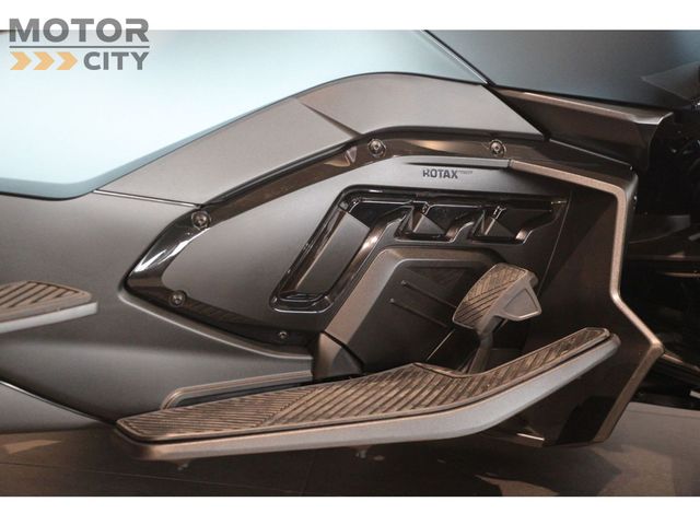 can-am - spyder-rt-limited
