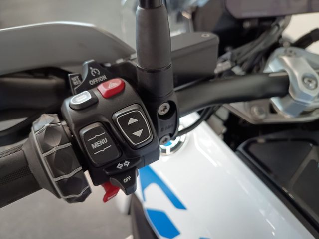 bmw - r-1300-gs